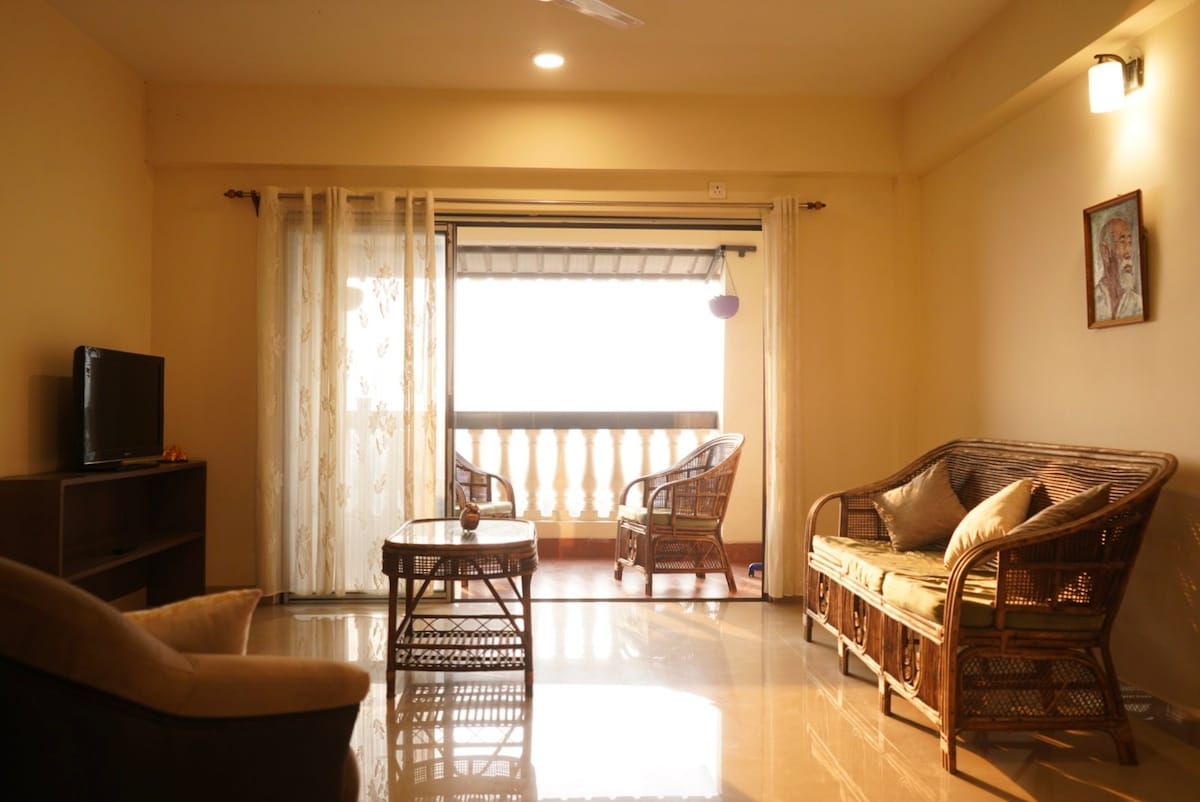 Spacious & Clean 3BHK with Skyline View