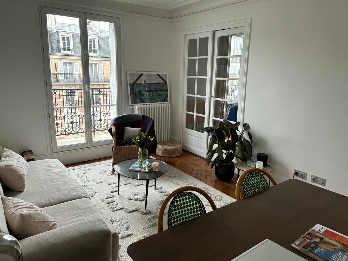 Superbe appartement 70m² au pied du métro