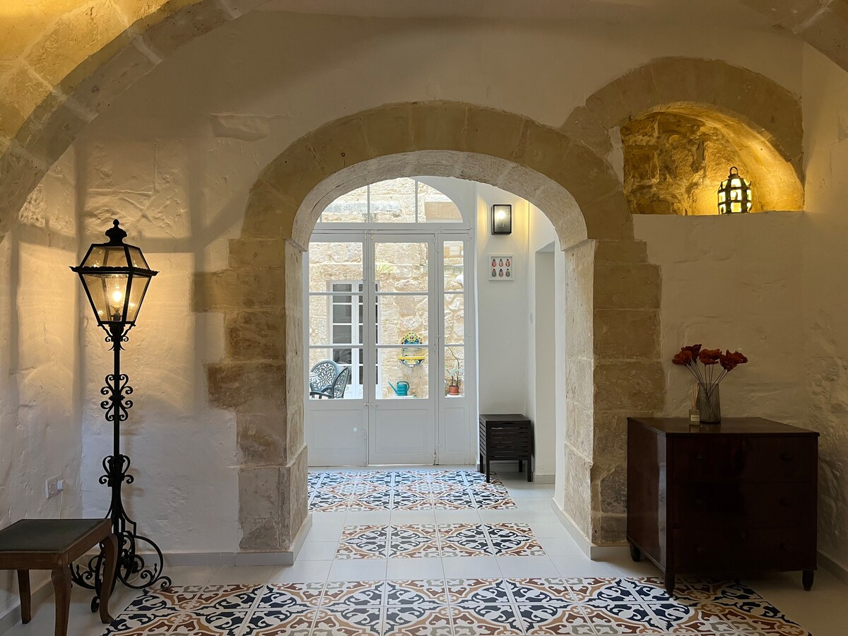 'Notabile' - Private Townhouse in Mdina