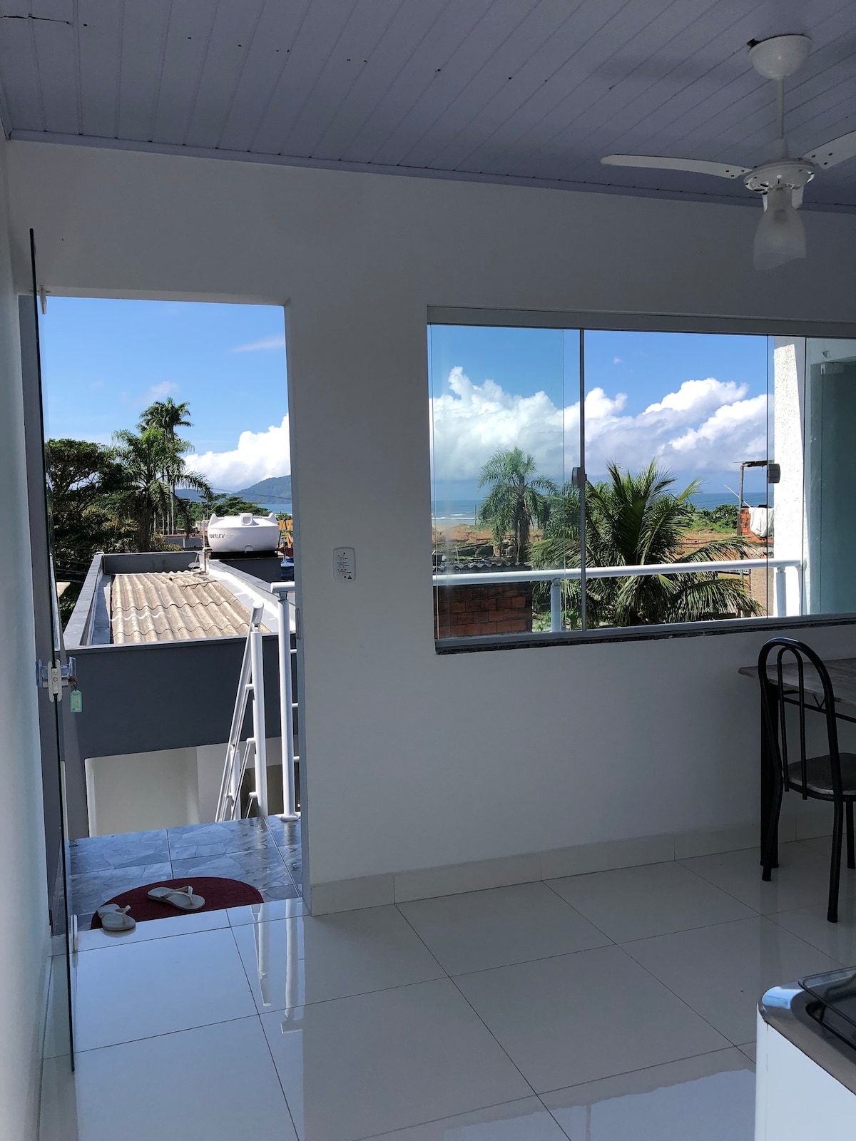 Loft em Bertioga a 200m da praia