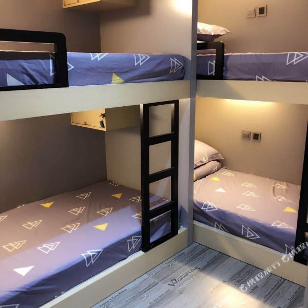 One Bed in 4-Bed Mixed Dormitory Room