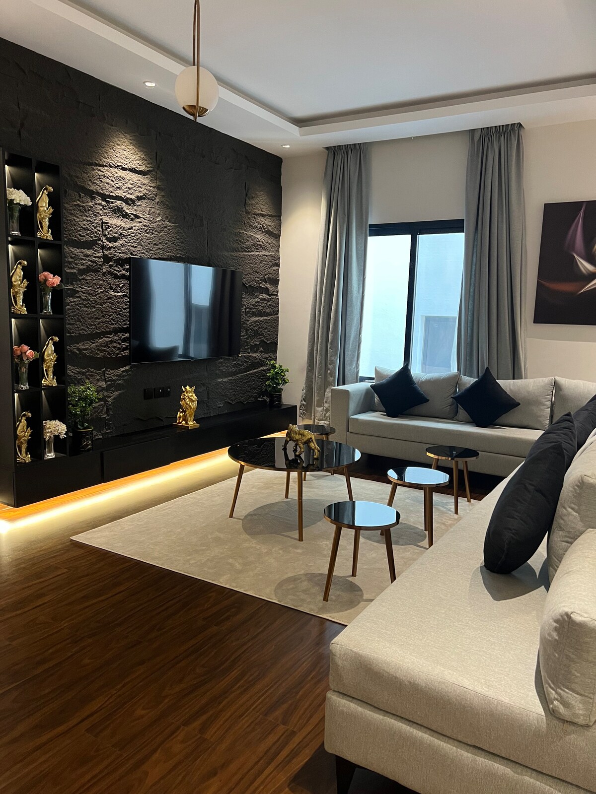 Al-Khobar现代公寓，家具可供出租