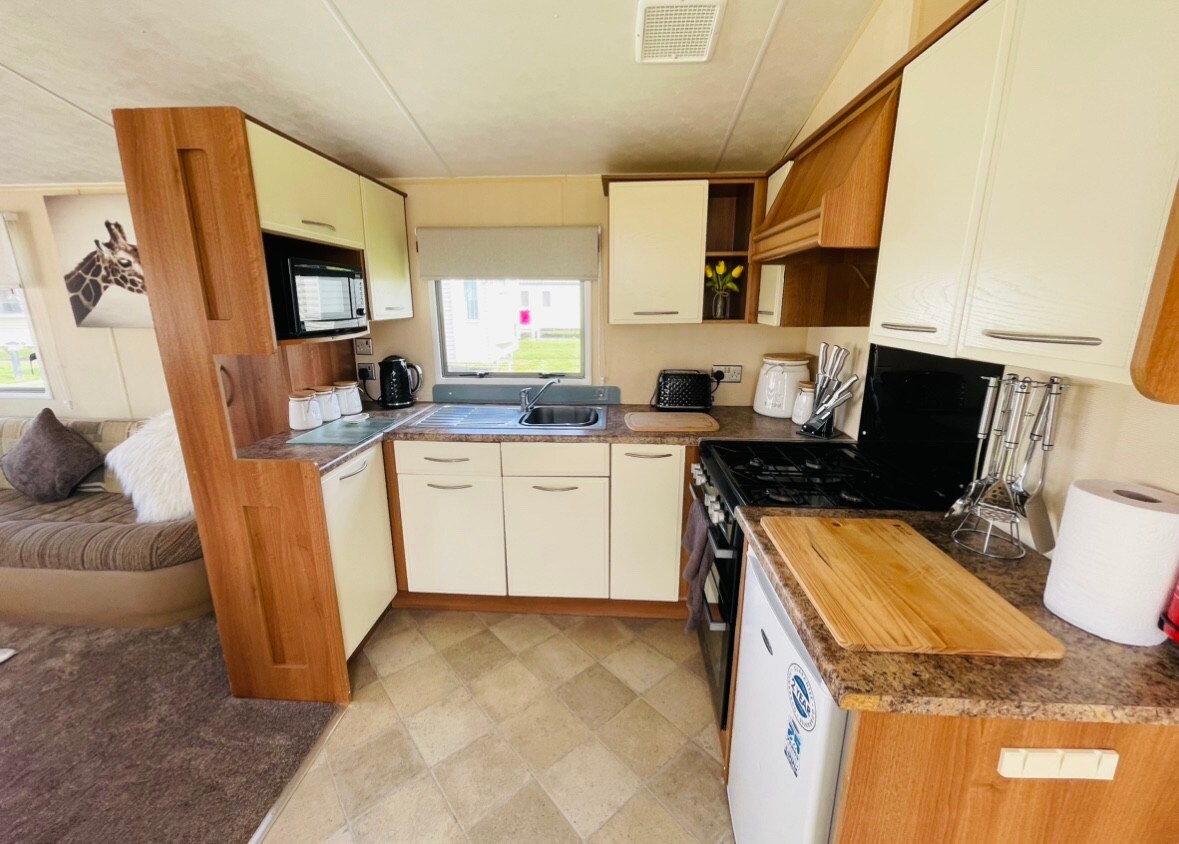 3 bedroom caravan in north wales