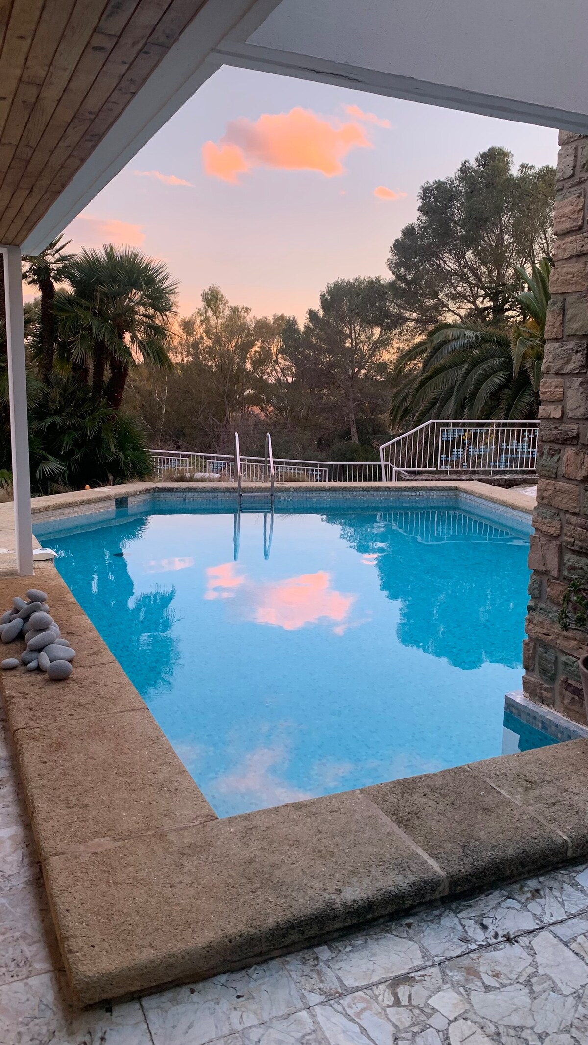 Villa piscine jardin