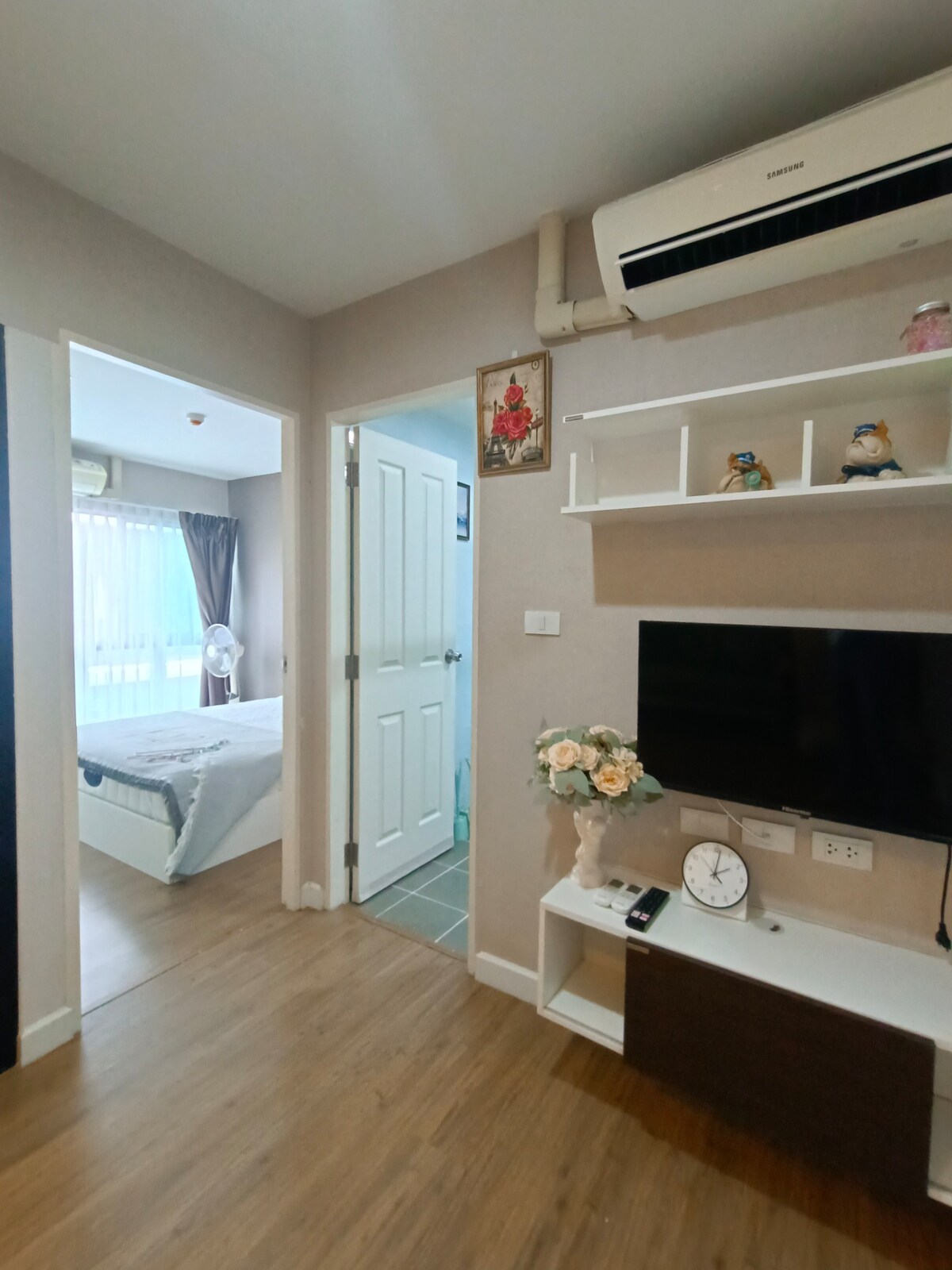 Apartment 1 bedroom, Ngamwongwan Road, Bang Khen Sub-district, Nonthaburi Province