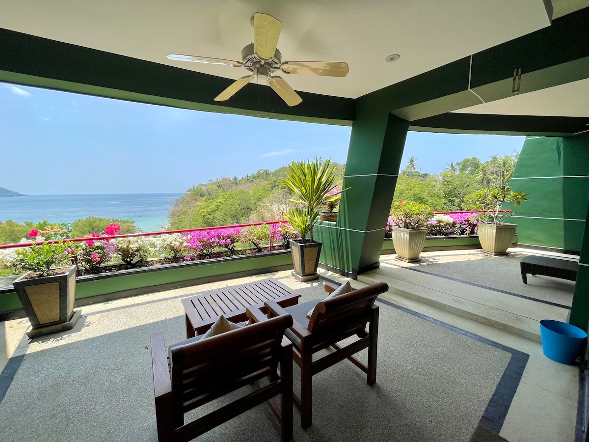 Kata Sea View Sanctuary - 140sqm Luxury Apartment