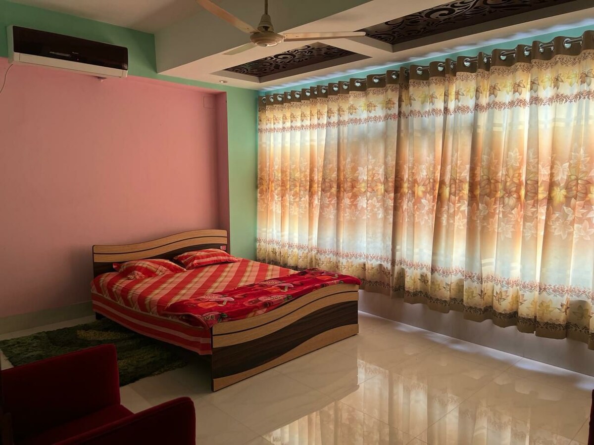 Luxury Suites -Heart Of Rajshahi