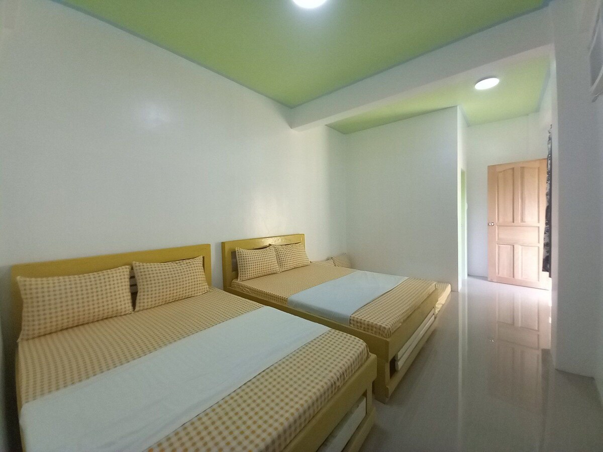 Pagudpud Beach Oceanview 7-9 Pax 
 Room No. 12