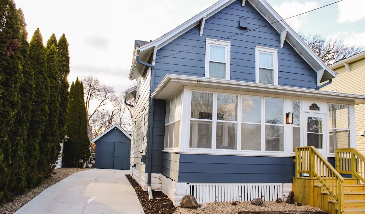 Family-Friendly Home 1 Block from Downtown