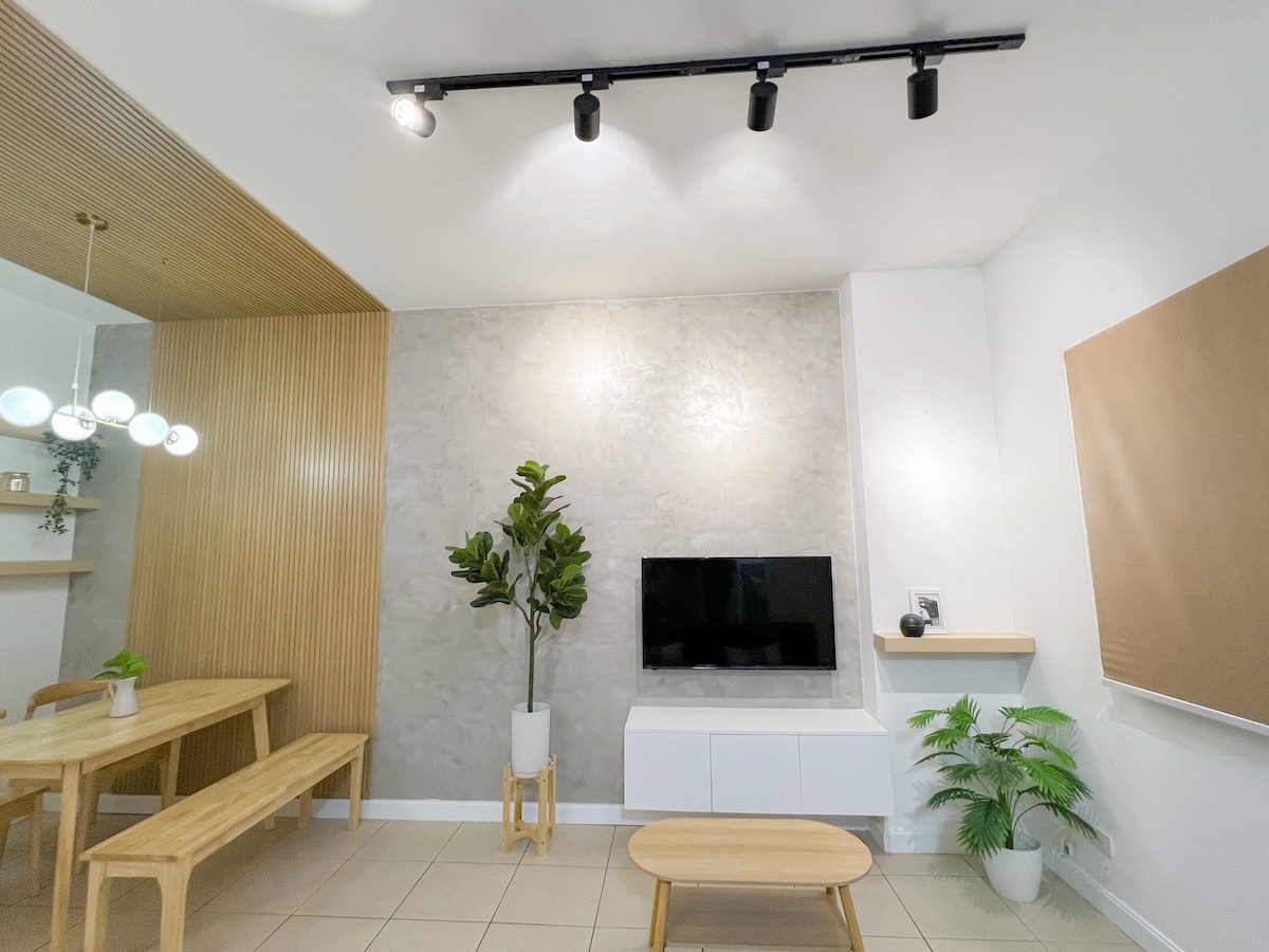 Japandi极简主义顶层公寓-泳池无线网络Netflix
