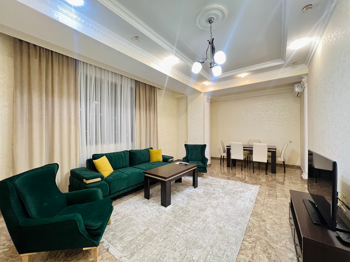 Spacious Luxury Apt Opera & Cascade City Center