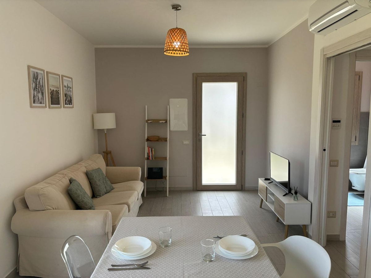 （ Capoterra ）公寓2卧室，停车场+空调