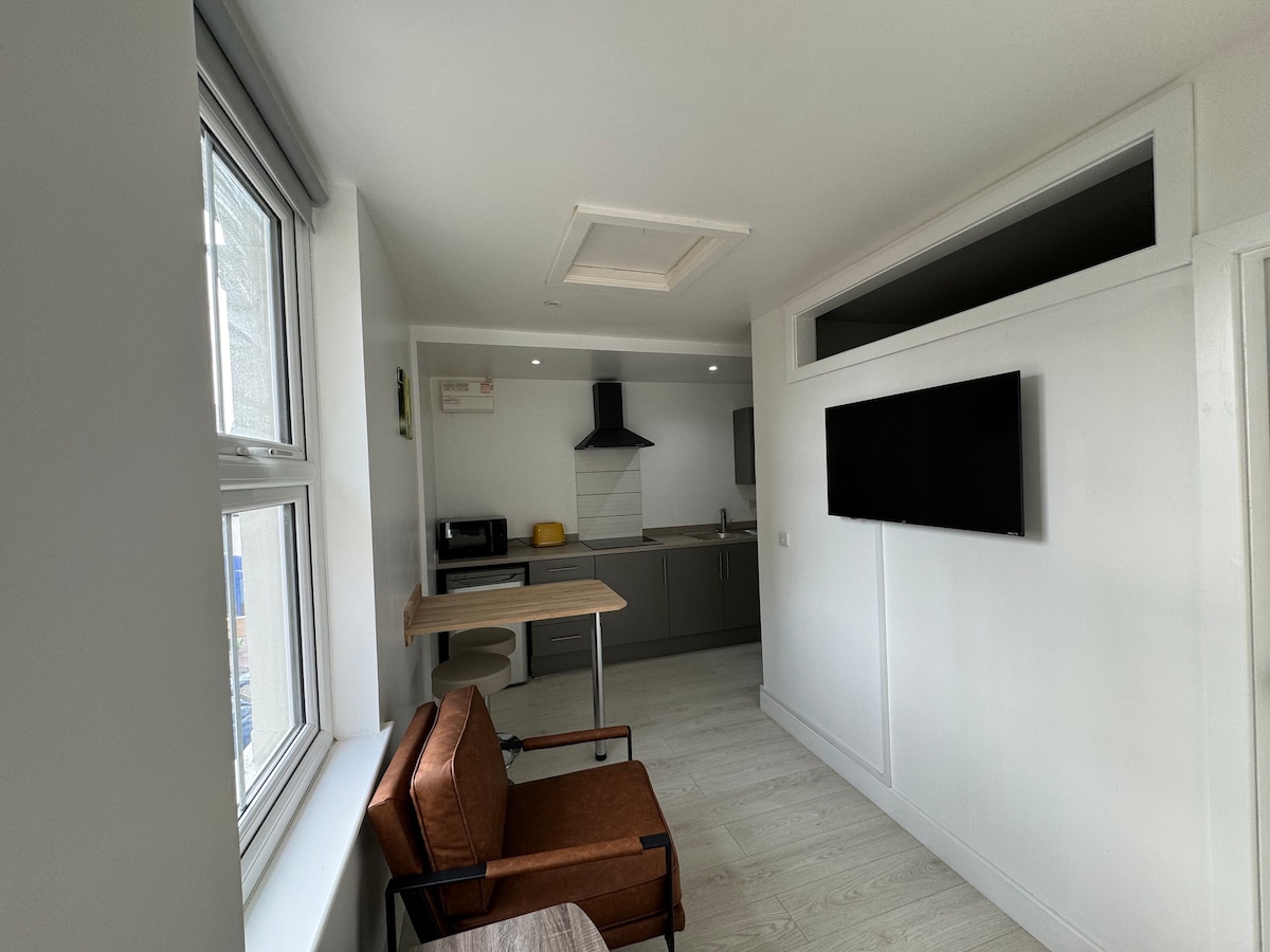 Urban Stay - Apartment 2 (2 Bedrooms)