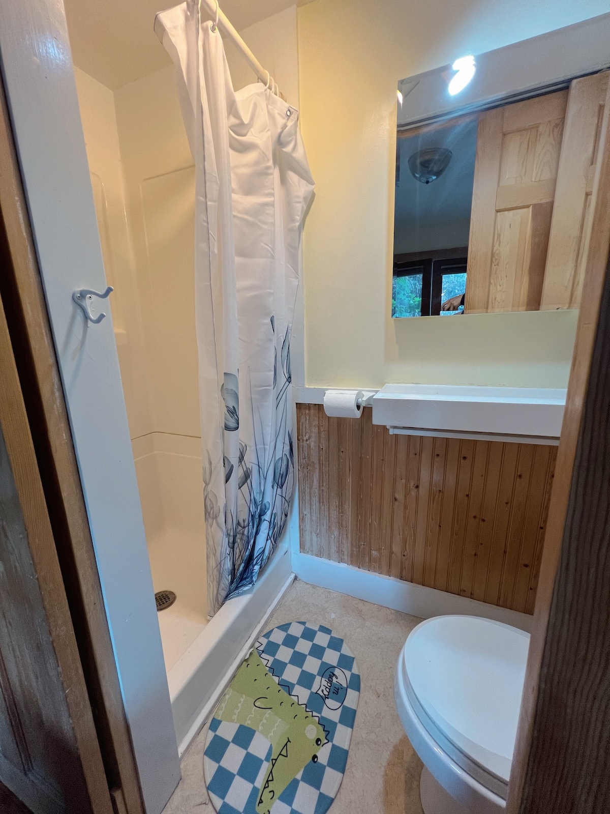 剑桥私人浴室的小单间公寓