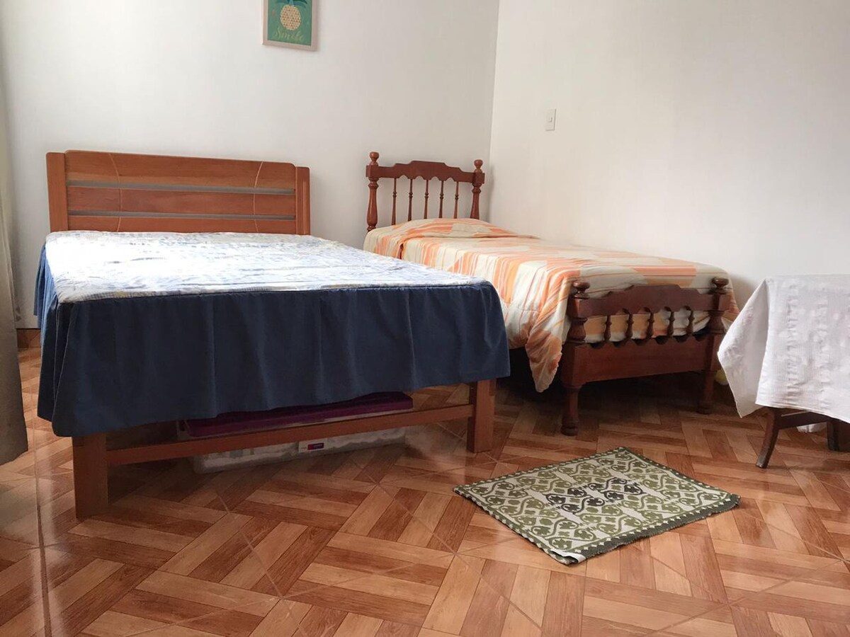 Amplia habitación en Chaclacayo