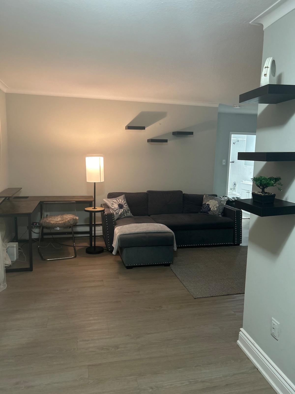 Cozy apartment in Mississauga