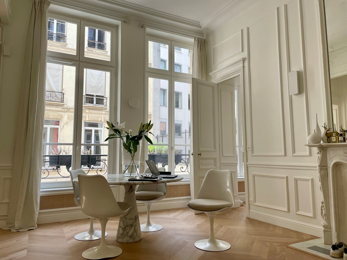 Luxury Apartment PARIS Louvre