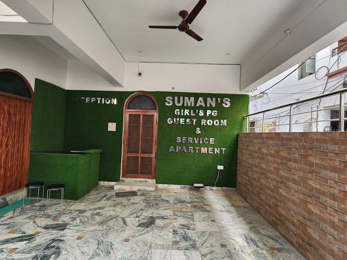 Suman PG Room with great food