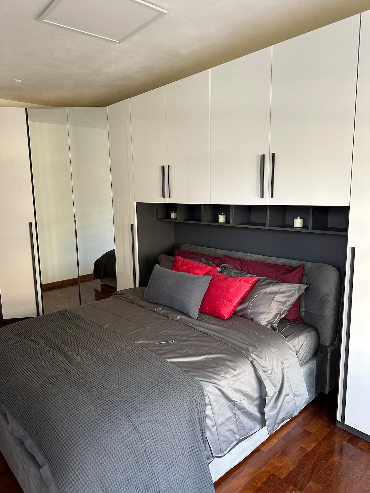 Cozy suite in pleasant settings