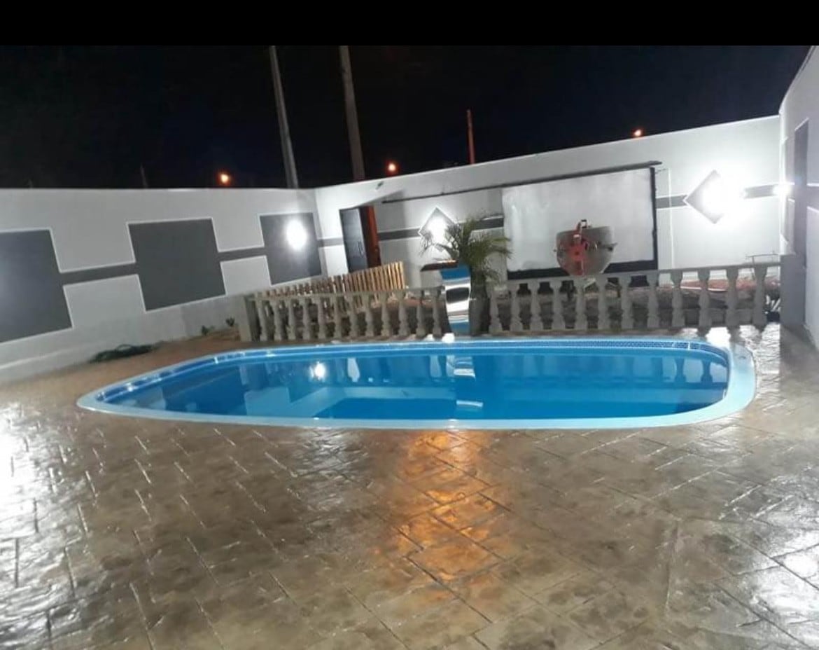 Casa Área de Lazer com piscina