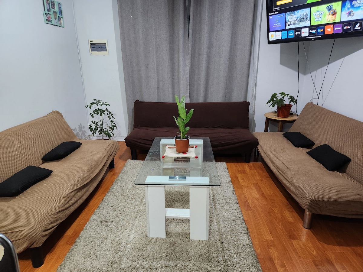 Habitación con Estacionamiento, Baño Exclusivo