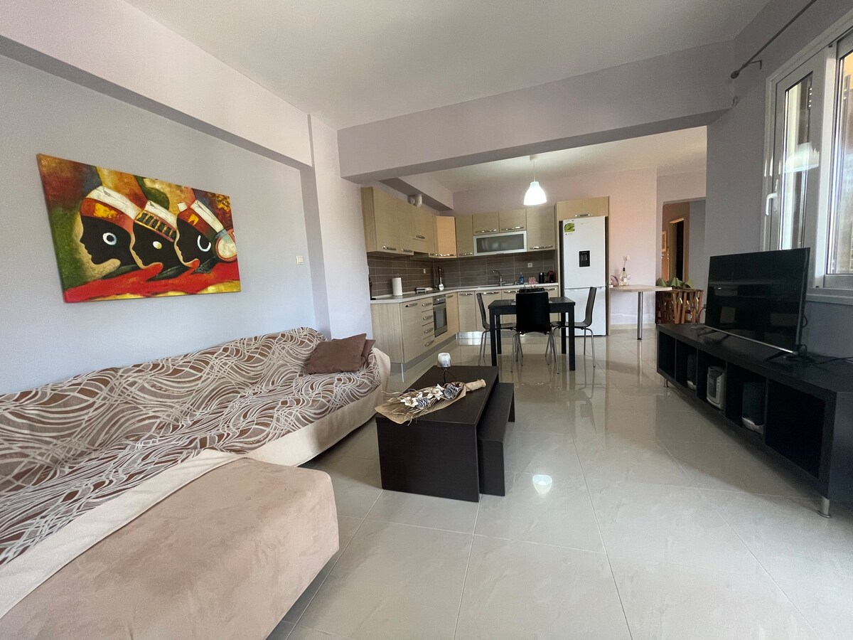 Perdika Aegina luxury family apartment με θέα 90τμ