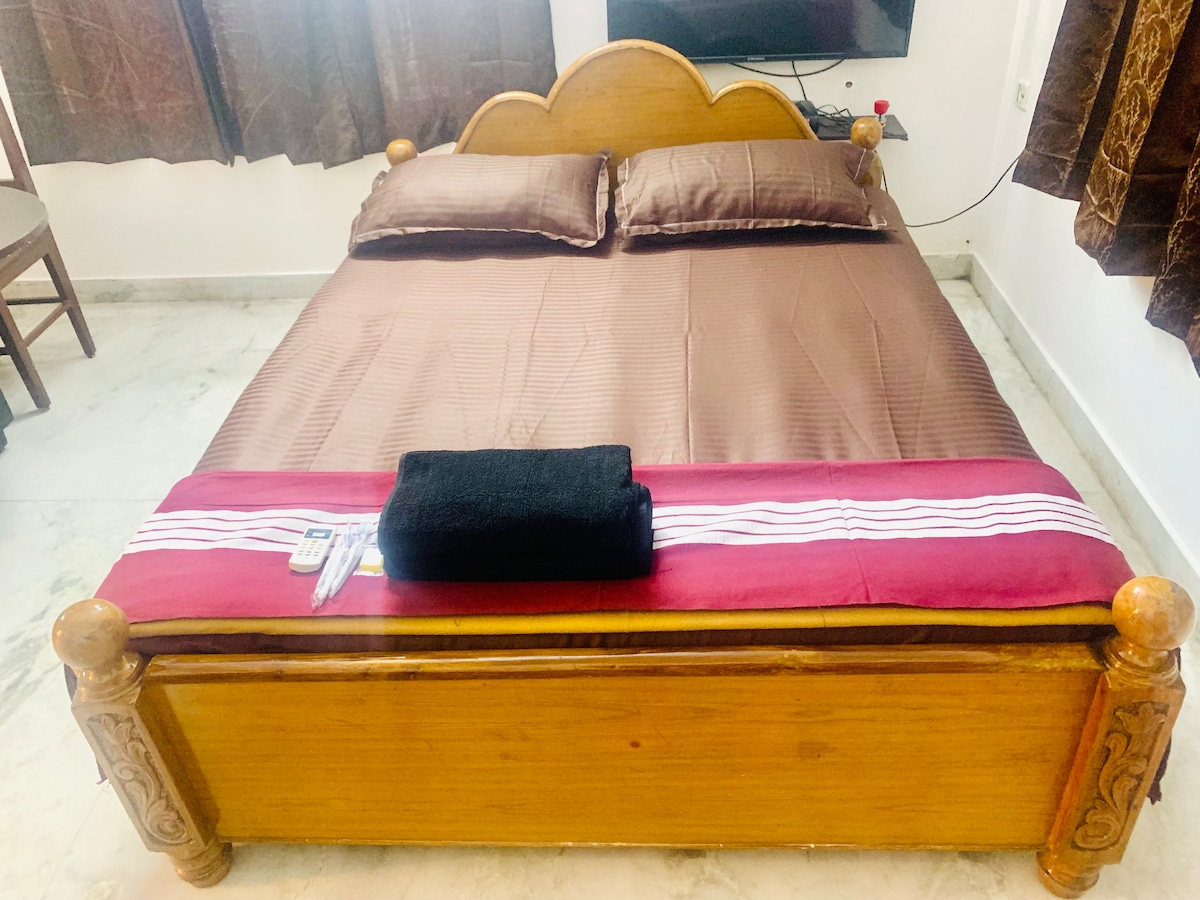 (KOD 1) - 1 Bedroom Renovated Home - Kodambakkam