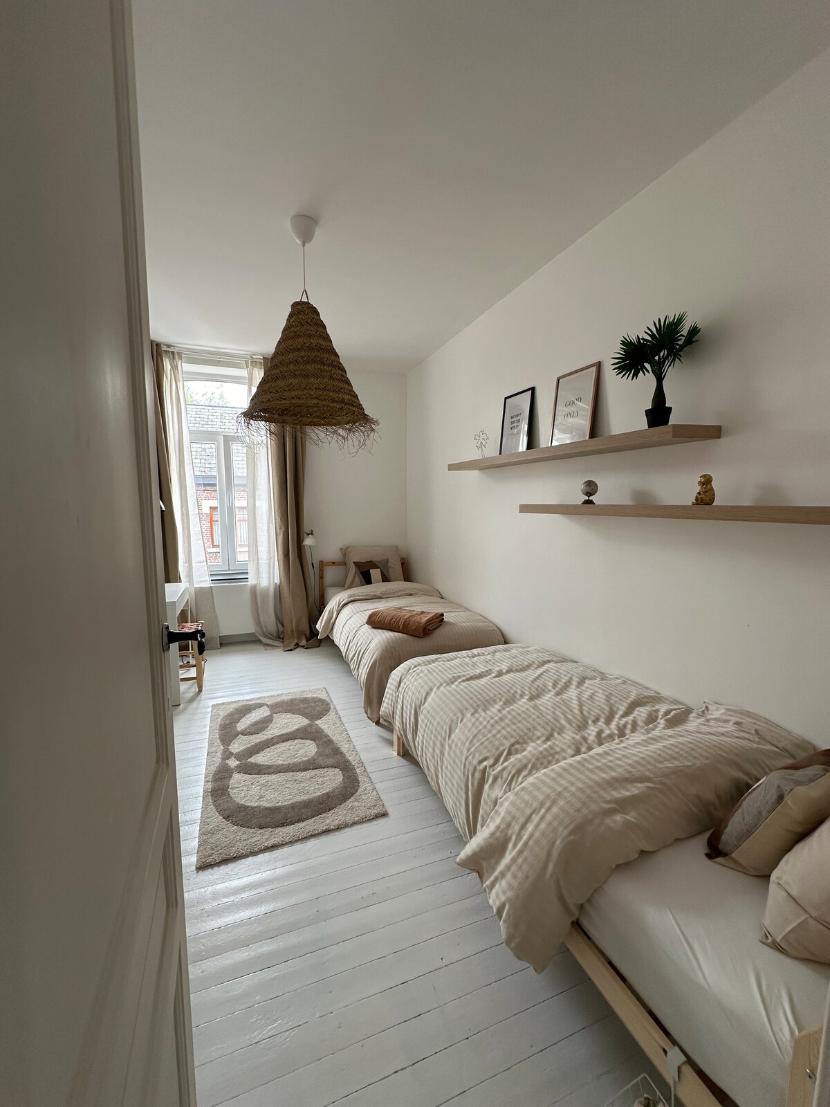 Une chambre privée avec deux lits simples ‘Sable’