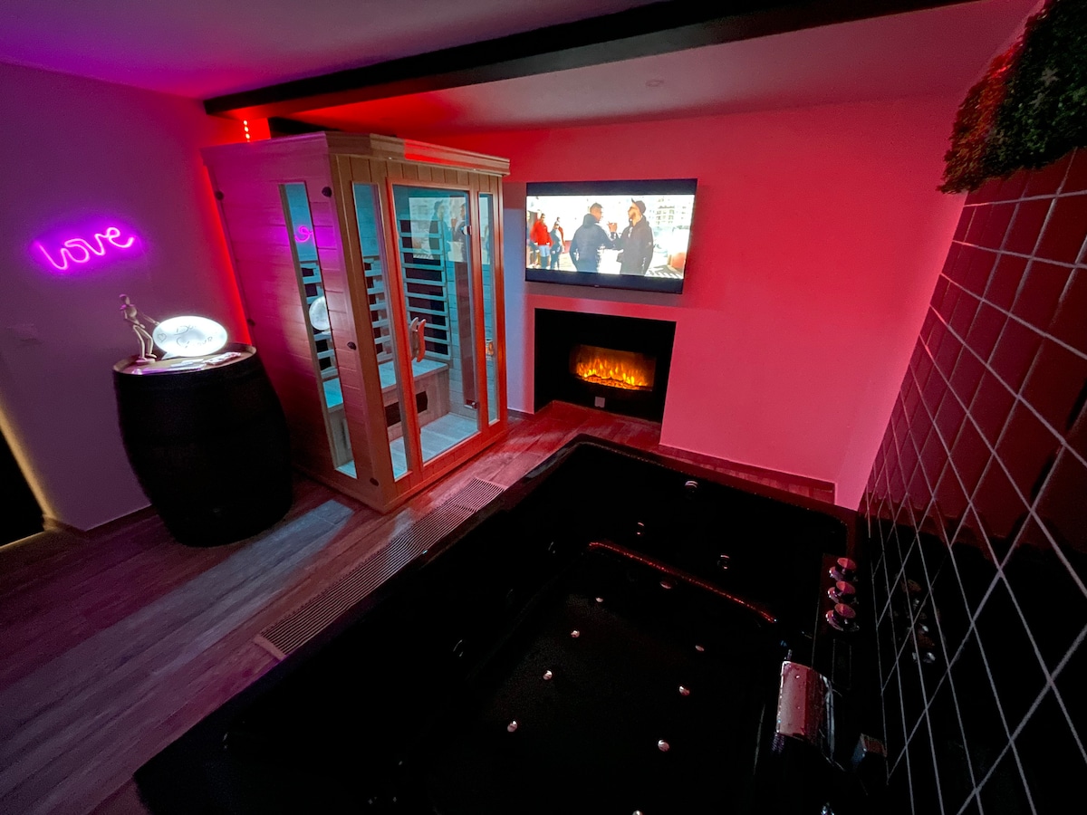 Logement entier avec jacuzzi et sauna