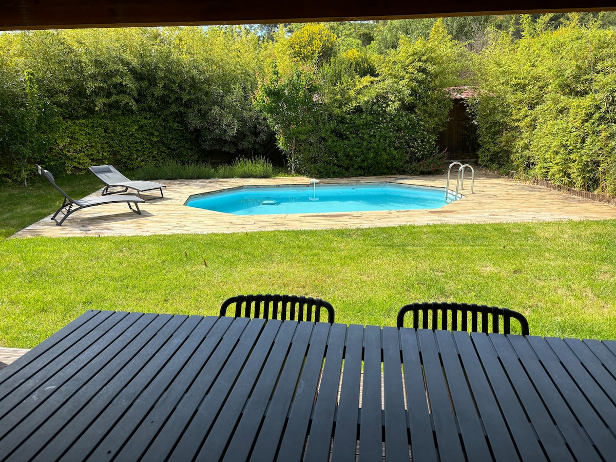 Villa de vacances avec piscine