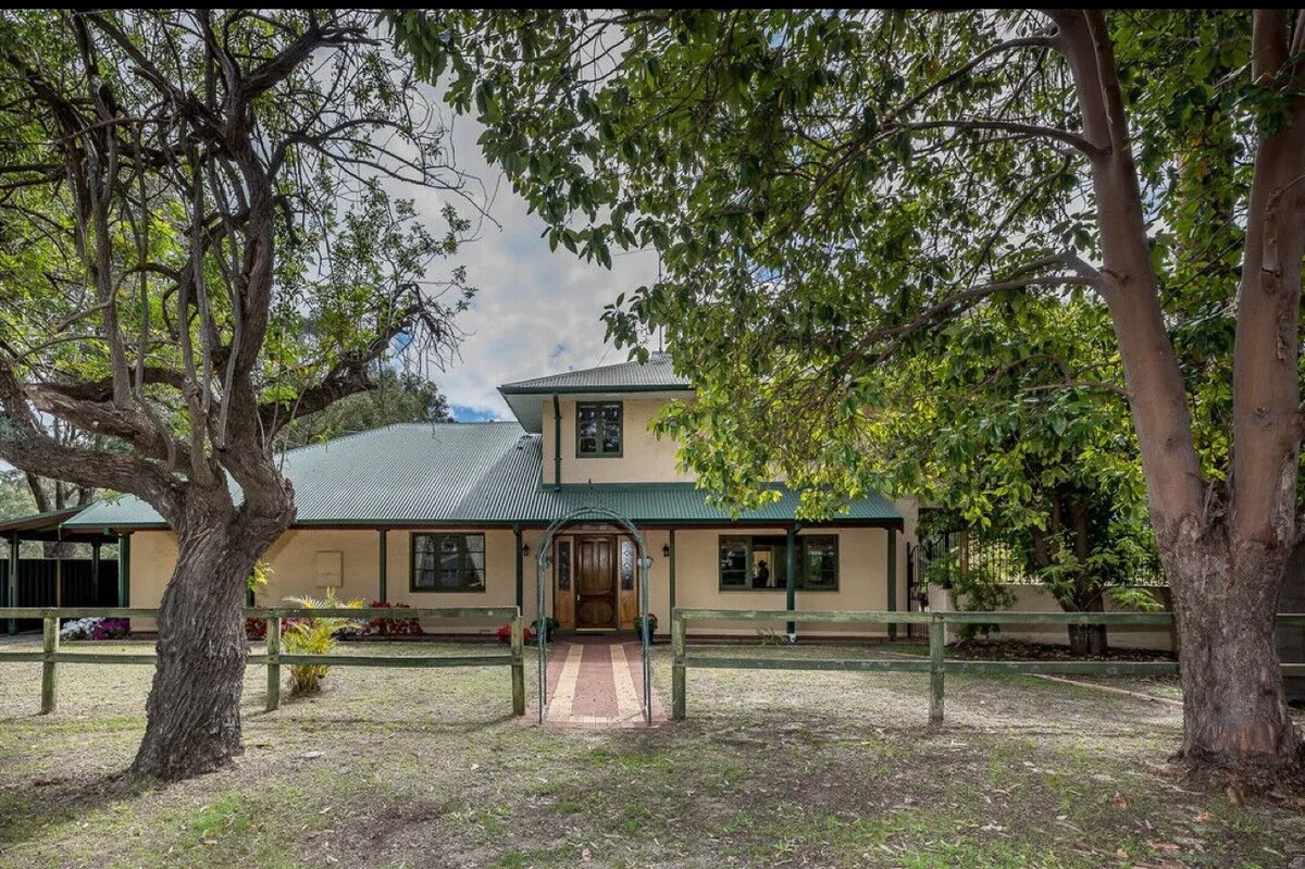 Susannah Brook Cottage