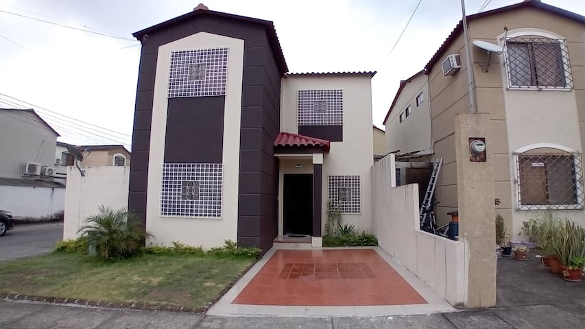 Guayaquil的民宿