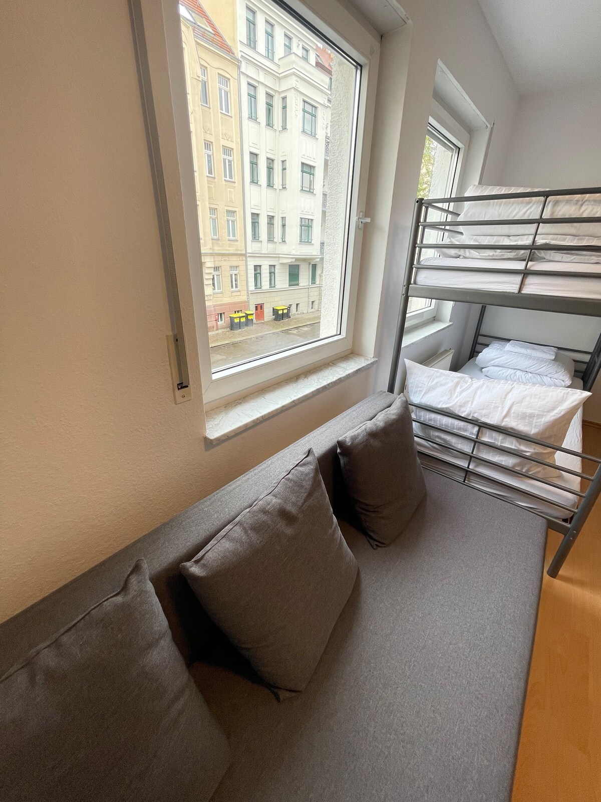 Stötteritz Balcony Apartment