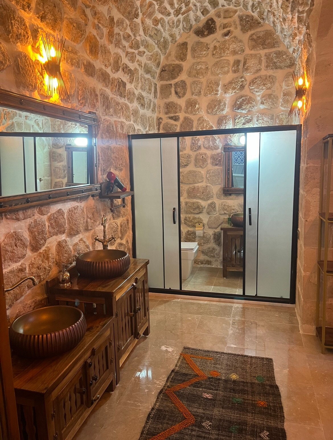 tarihi ve mistik bir anı
Hotel @Mardin