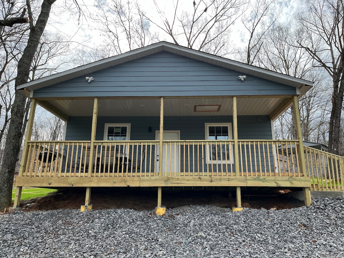 Rattletrap Cabin