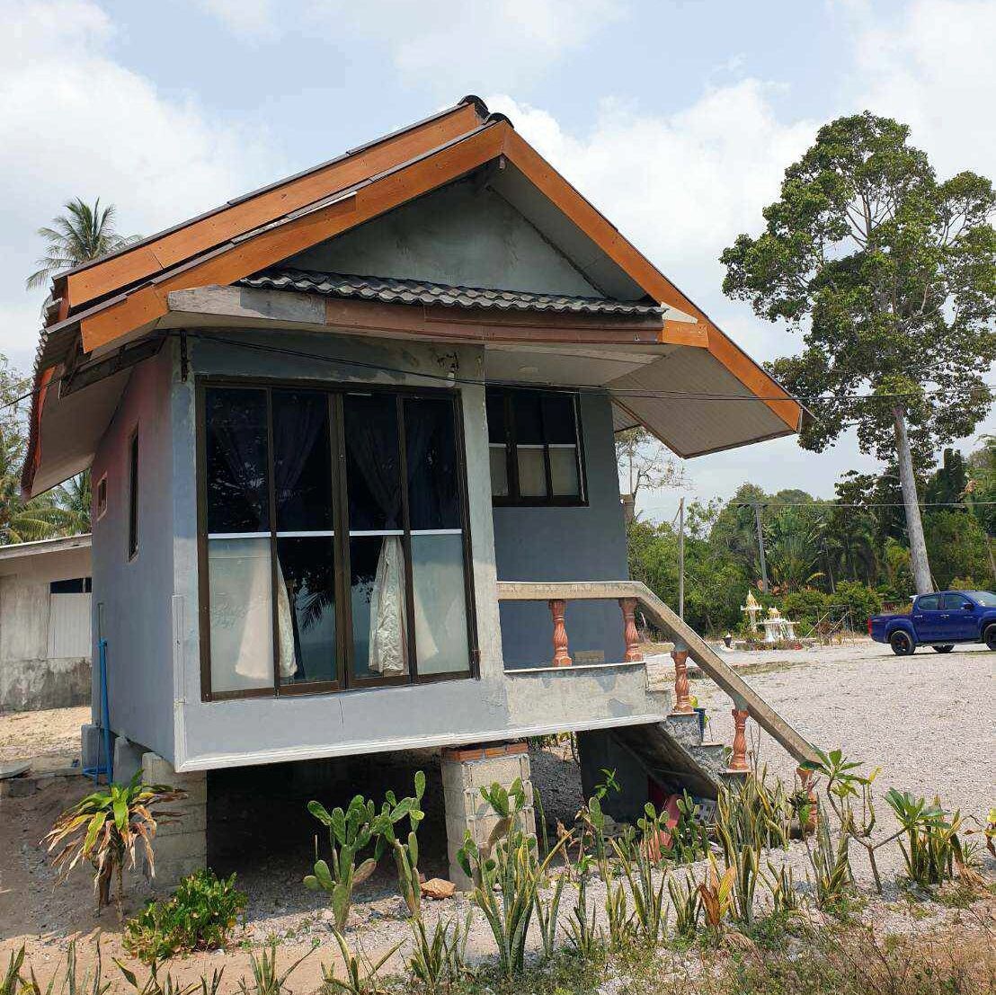 Big Cabin Sea View