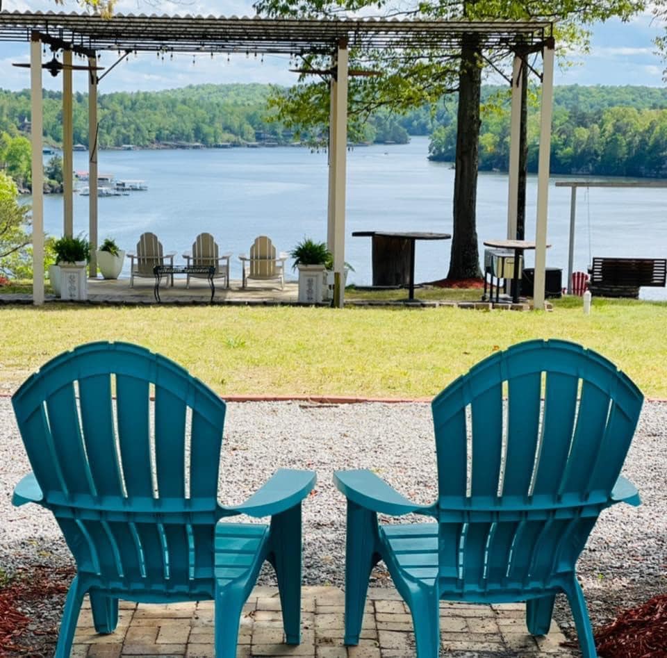 The Cottage at Smith Lake