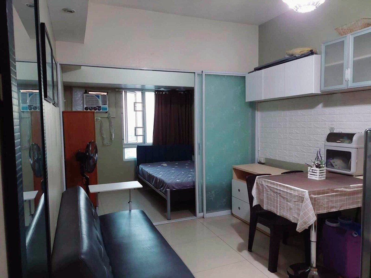 SASY condo stay in Makati