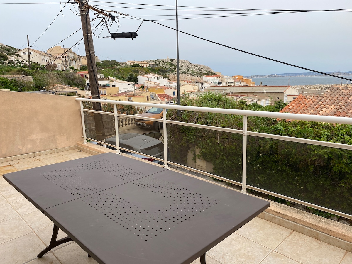 Maison vue mer avec Jacuzzi, aux Goudes