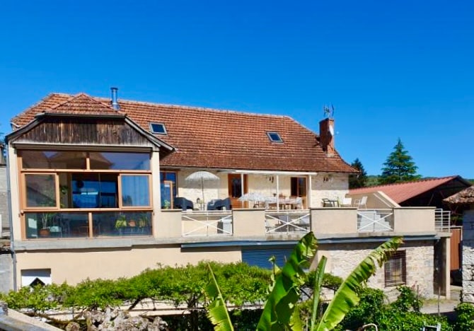 Maison située au cœur du village