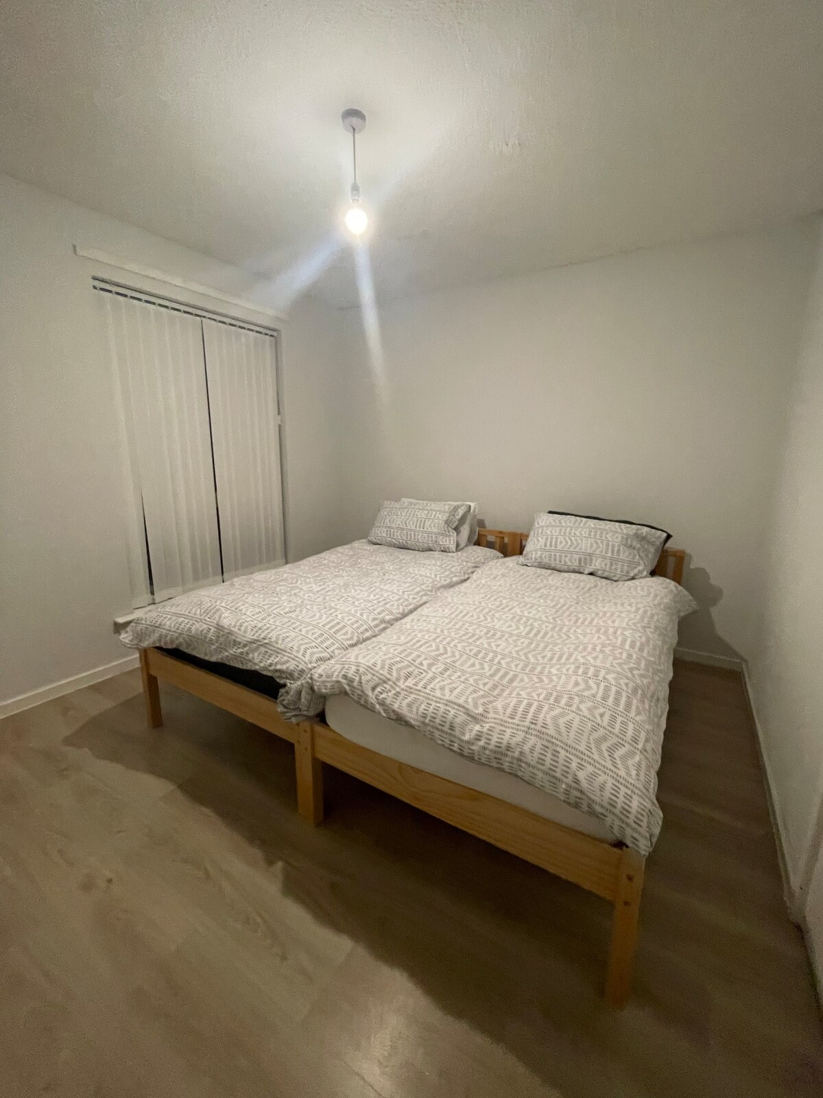 Beautiful Room In Shared House