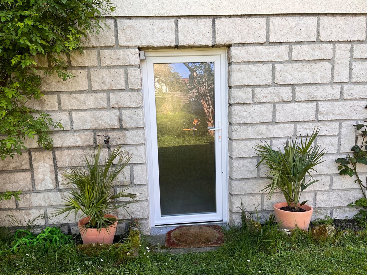 Logement avec jardin proche gare, idéal pour JO 78