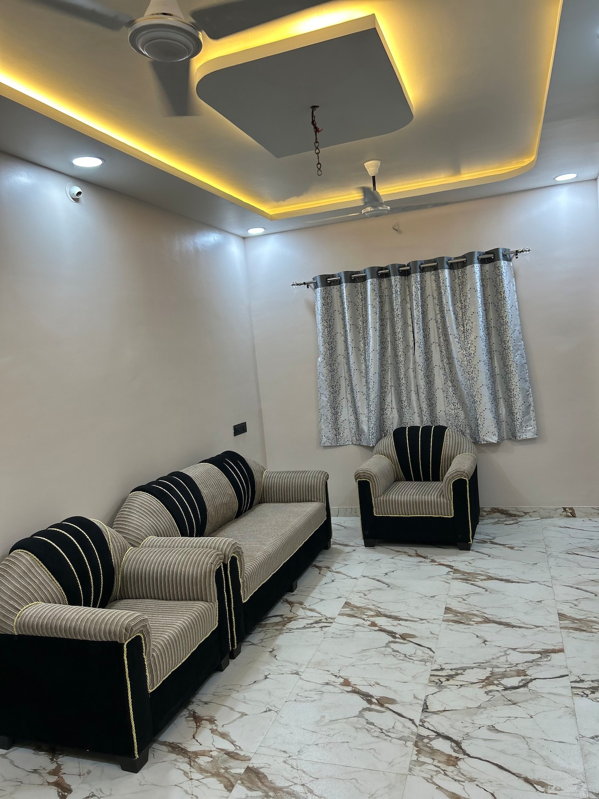 7BHK Holiday Home near Airport