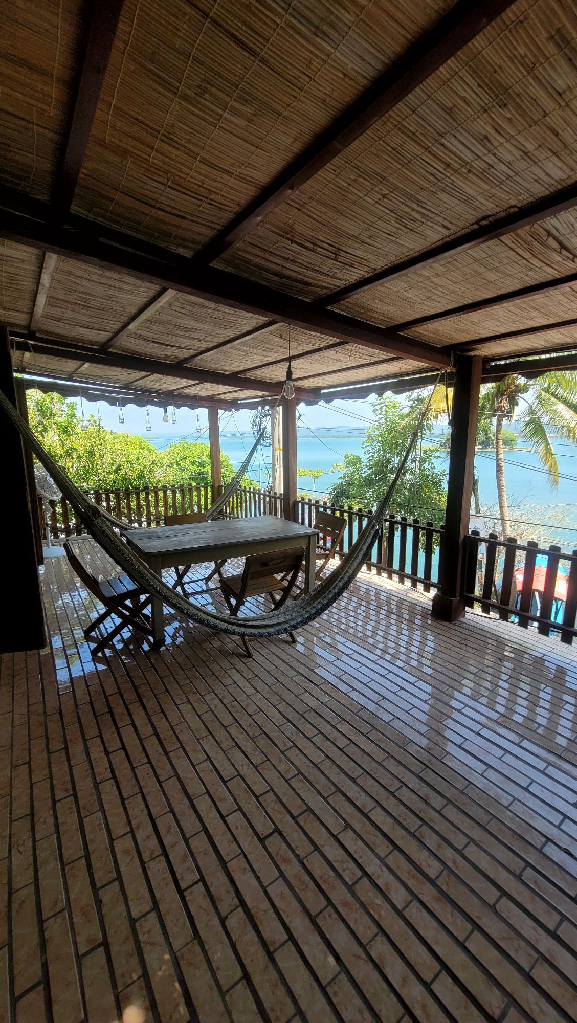 Habitación con vista al lago en segundo piso