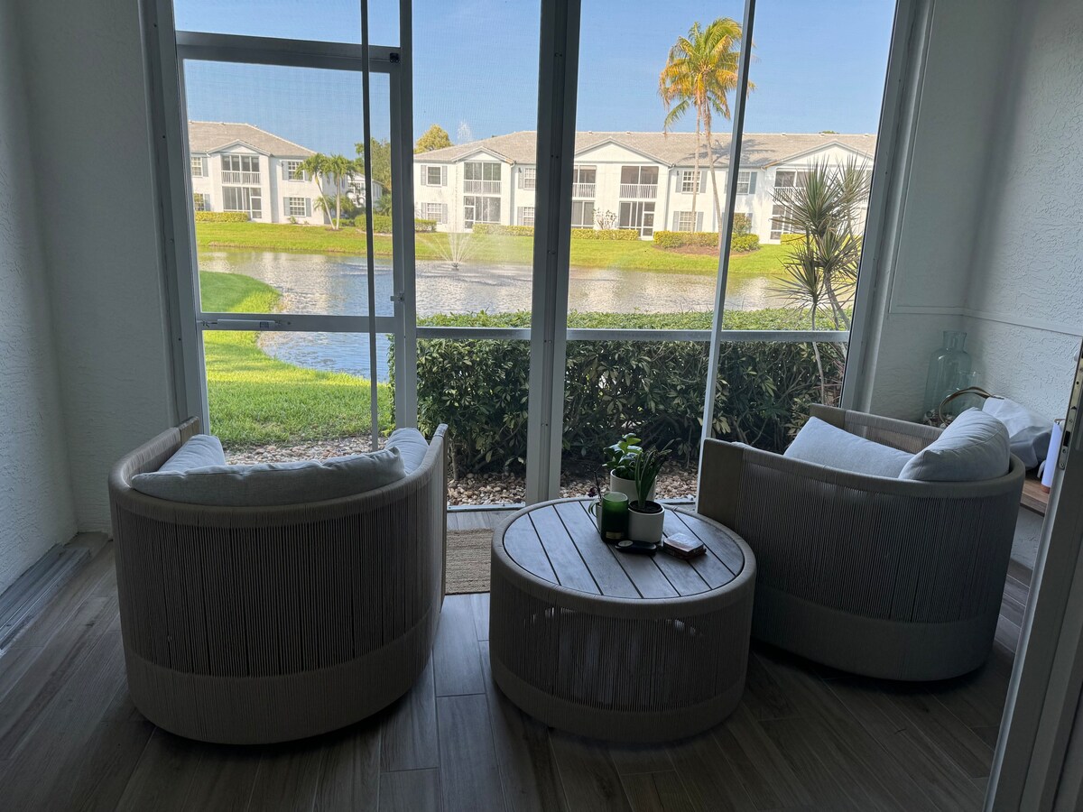 Newly renovated condo - Pelican Bay