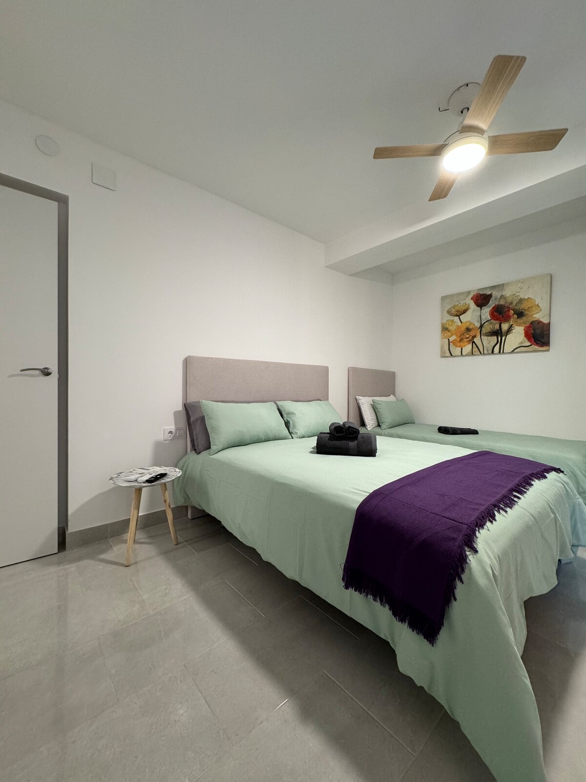 Apartamento África en centro moderno con balcón