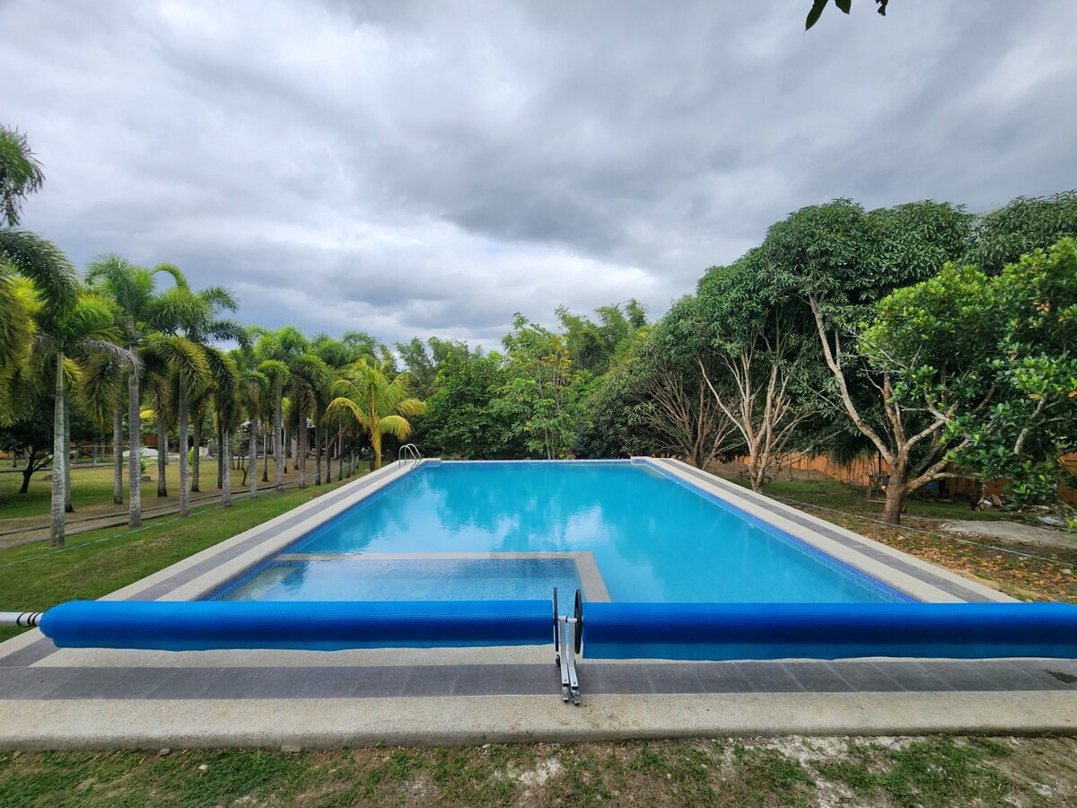 带泳池的巨大Batangas客房