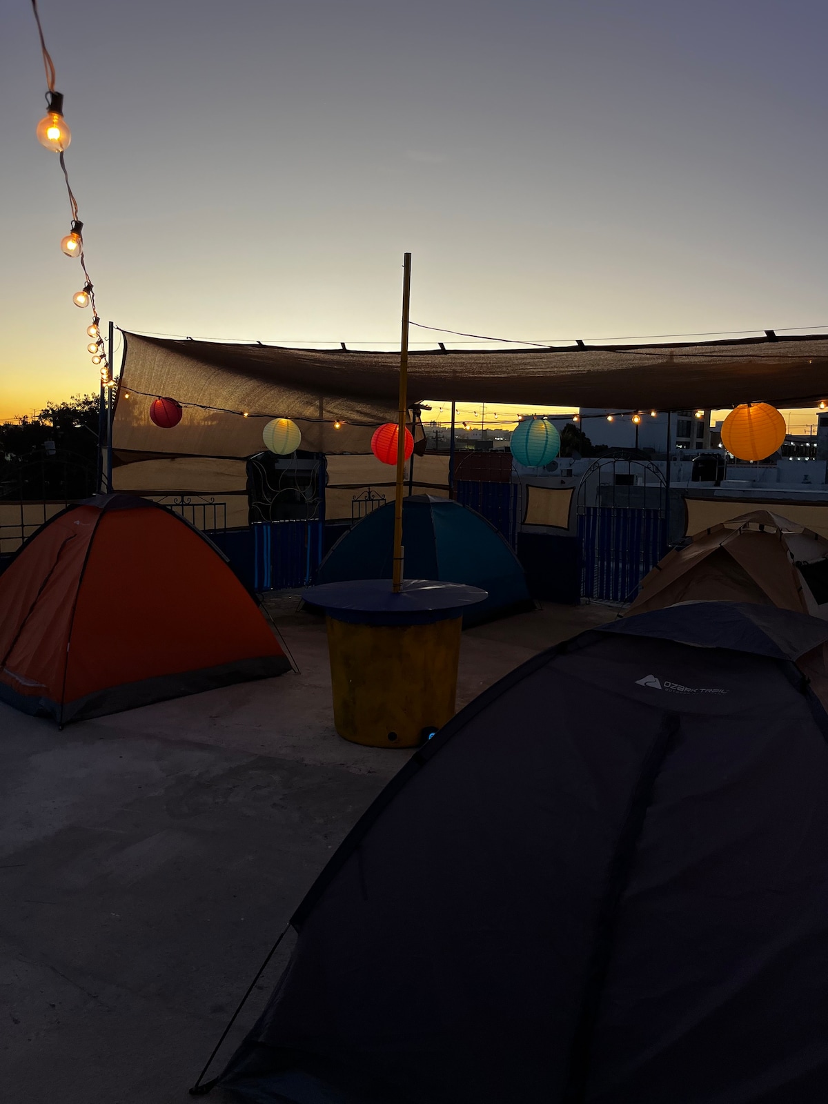 Rooftop Camping Experience Downtown #2 FREE BIKES