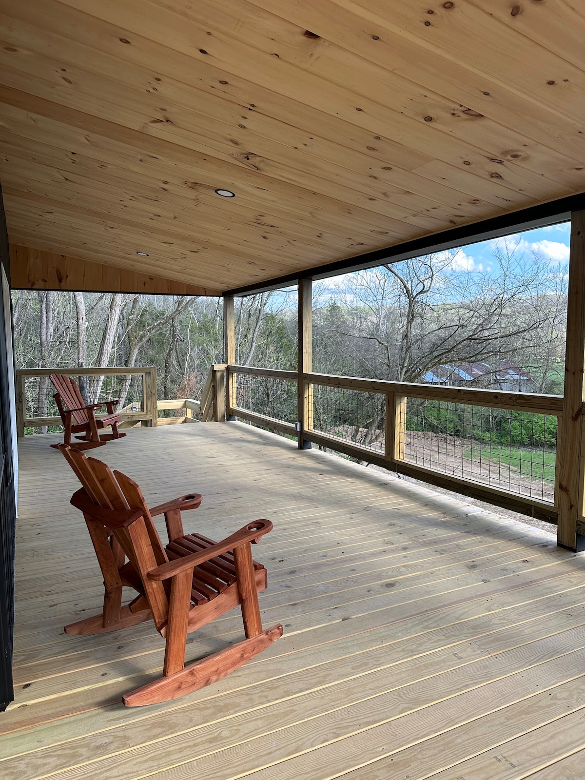 Meadow View Cabin