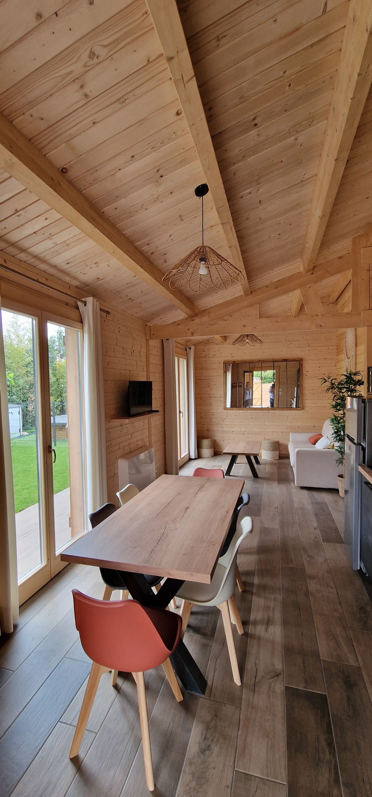 Chalet cosy avec piscine et jardin privé